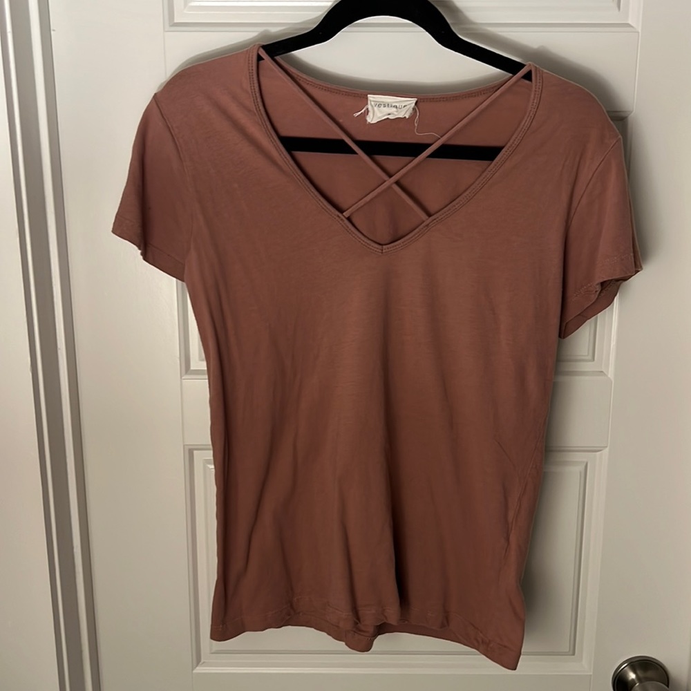 Vestique Criss-Cross V-neck